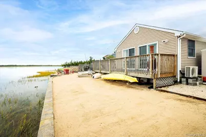 106 Shore Drive E, Amagansett, NY 11930 - Photo 11