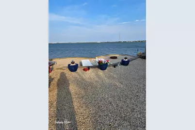 106 Shore Drive E, Amagansett, NY 11930 - Photo 19