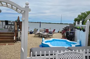106 Shore Dr E, Amagansett, NY 11930 - Photo 17
