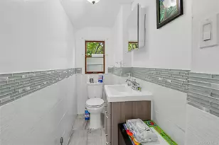 159-30 102nd St, Howard Beach, NY 11414 - Photo 13