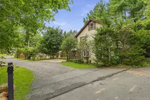 164 Woodland Ave, Pearl River, NY 10965 - Photo 3