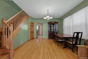 75-35 60th Pl, Glendale, NY 11385 - Photo 5