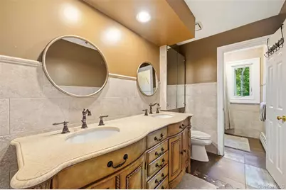 2 White Cap Court, Lloyd Harbor, NY 11743 - Photo 21