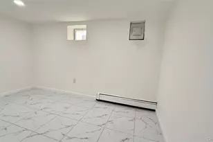 103-27 219th St, Queens Village, NY 11429 - Photo 29