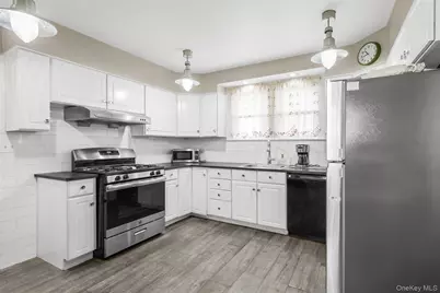 45-20 156th Street, Flushing, NY 11355 - Photo 9