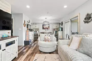 100 Fairview Cir, Middle Island, NY 11953 - Photo 7