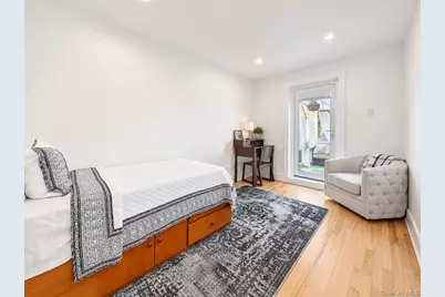 8494 Austin Street, Kew Gardens, NY 11415 - Photo 15