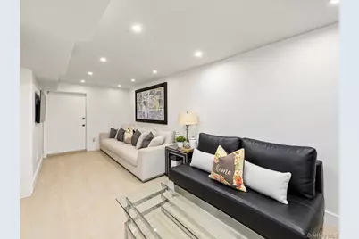 8494 Austin Street, Kew Gardens, NY 11415 - Photo 19