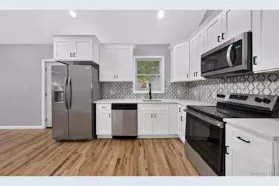 67 Ohio Avenue, Medford, NY 11763 - Photo 3