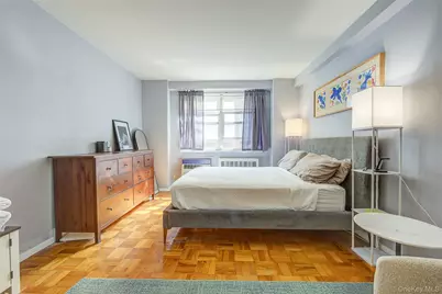 110-50 71st Road #4M, Forest Hills, NY 11375 - Photo 17