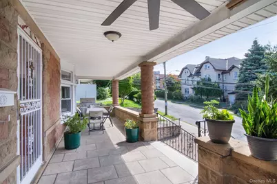 17 Lake Avenue, Yonkers, NY 10703 - Photo 3