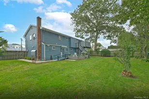 245 N Fulton Ave, Lindenhurst, NY 11757 - Photo 29