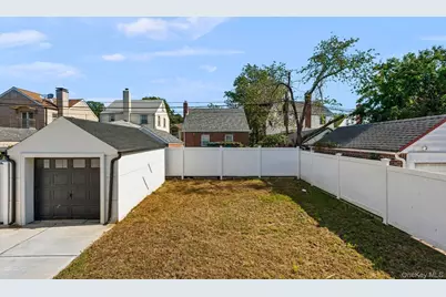 65-15 183rd Street, Fresh Meadows, NY 11365 - Photo 19