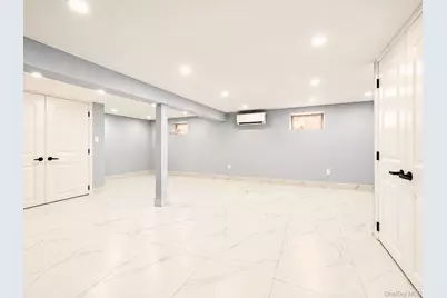 65-15 183rd Street, Fresh Meadows, NY 11365 - Photo 15
