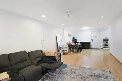 4125 Kissena Boulevard #2T, Flushing, NY 11355 - Photo 5