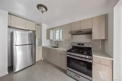 8731 57th Road #107, Elmhurst, NY 11373 - Photo 7