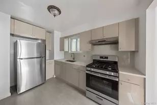 87-31 57th Rd, Elmhurst, NY 11373 - Photo 7