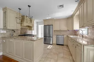 38 Newkirk Ave, East Rockaway, NY 11518 - Photo 7