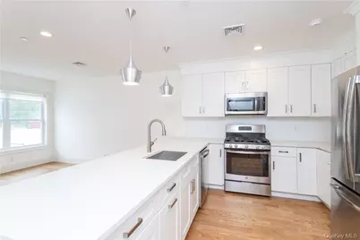 121 Fisher Avenue #5, White Plains, NY 10606 - Photo 3