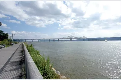 147 W Main Street, Tarrytown, NY 10591 - Photo 49