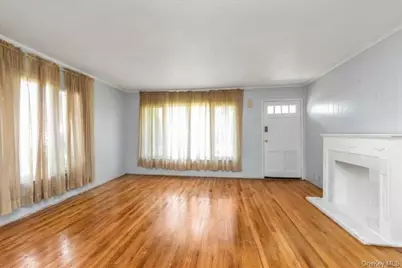 328 Glen Road, West Hempstead, NY 11552 - Photo 3