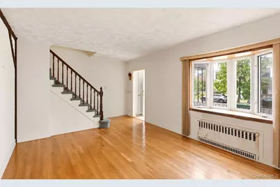 163-68 25th Avenue, Whitestone, NY 11357 - Photo 3
