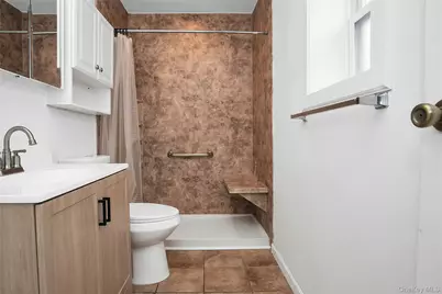 94 Gauguin Court #94, Middle Island, NY 11953 - Photo 7