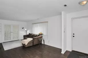 94 Gauguin Ct, Middle Island, NY 11953 - Photo 13