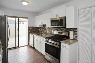 94 Gauguin Ct, Middle Island, NY 11953 - Photo 3