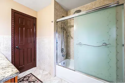 120 Waldo Street, Copiague, NY 11726 - Photo 25