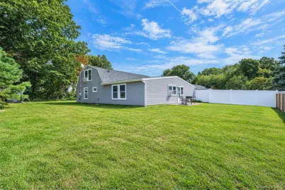 27 Lehigh Lane, Farmingville, NY 11738 - Photo 29
