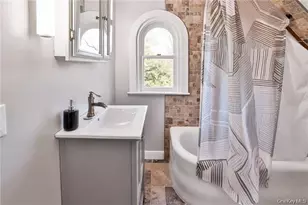 245 E Townline Rd, West Nyack, NY 10994 - Photo 23