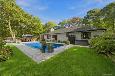 7 Bridle Path, Westhampton Beach, NY 11978 - Photo 17