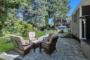 1 Gilmer Ln, Kings Park, NY 11754 - Photo 19