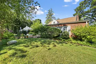 162 Rosedale Rd, Yonkers, NY 10710 - Photo 37