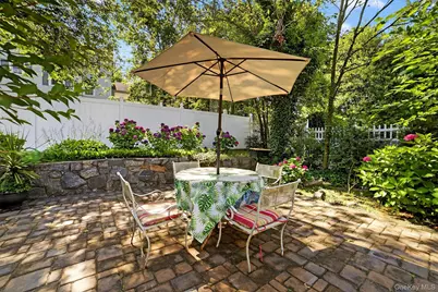 162 Rosedale Road, Yonkers, NY 10710 - Photo 31