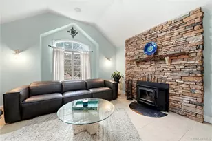 19 Judith Pl, East Islip, NY 11730 - Photo 7