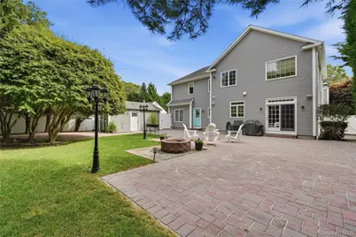 19 Judith Place, East Islip, NY 11730 - Photo 43