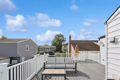 716 Oakland Avenue, Cedarhurst, NY 11516 - Photo 19