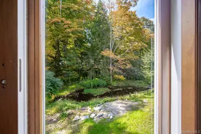 29 Dixon Lake Drive, Mahopac, NY 10541 - Photo 15