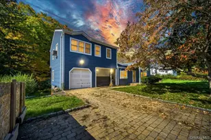 29 Dixon Lake Dr, Mahopac, NY 10541 - Photo 3