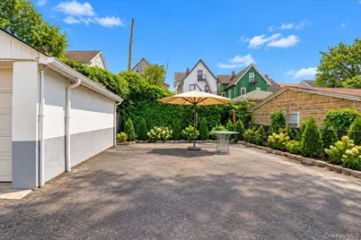 48 S 7th Avenue, Mount Vernon, NY 10550 - Photo 19