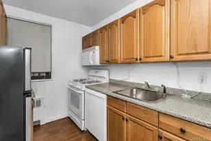 244-25 57th Dr, Douglaston, NY 11362 - Photo 9