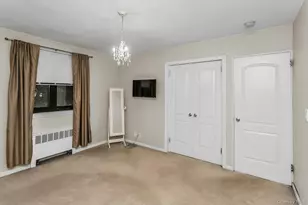244-25 57th Dr, Douglaston, NY 11362 - Photo 17
