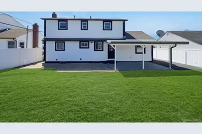61 Cheshire Road, Bethpage, NY 11714 - Photo 3