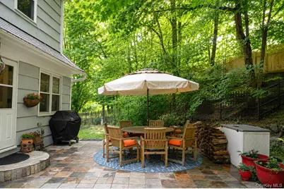 1035 Shore Acres Drive, Mamaroneck, NY 10543 - Photo 29