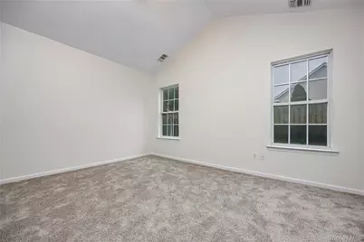 14 Sophia Drive, Middle Island, NY 11953 - Photo 19