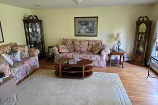 203 Wanamaker Ln, Nyack, NY 10960 - Photo 5