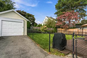 232 Clinton Ave, New Rochelle, NY 10801 - Photo 31