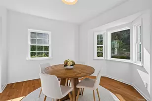 41 Thornbury Rd, Scarsdale, NY 10583 - Photo 11